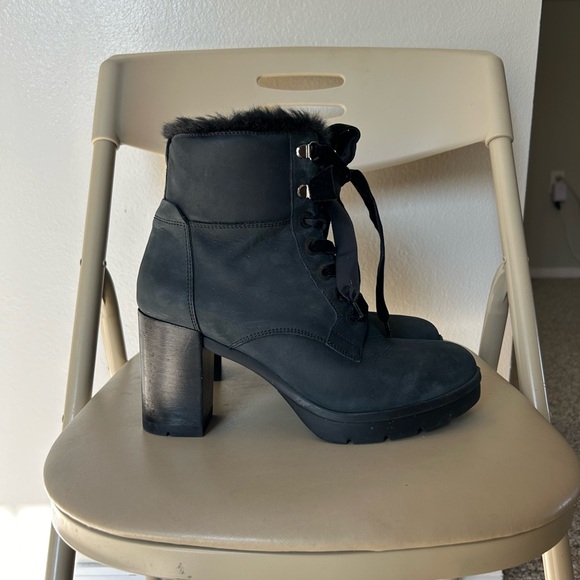 Geox Respira Faux Fur Lined Black Italian Leather Heeled Boots Size 8.5 - Picture 3 of 12